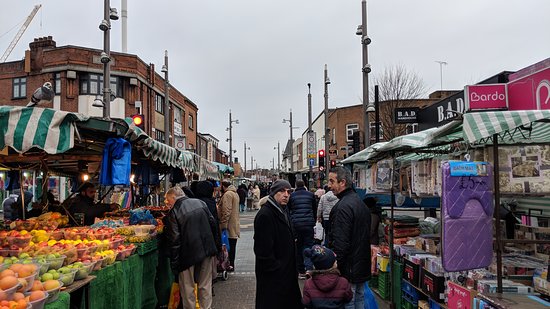 Walthamstow Market Guide: London’s Longest Street Market